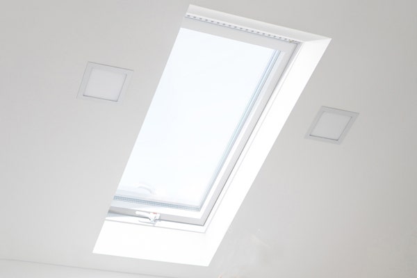 eco+ centre pivot roof windows